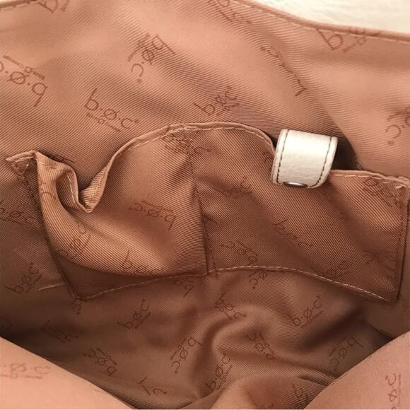 BOC Born Multi-pocket Purse Concept Ivory Cream White Hobo Shoulder Bag - Picture 9 of 11